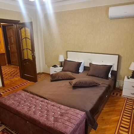 Gold Wall Apartment Baku Exteriér fotografie