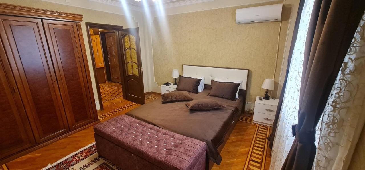 Gold Wall Apartment Baku Exteriér fotografie